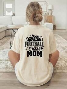 Camiseta de manga corta informal para mujer, ideal para vacaciones de verano, [estampado de doble cara], ropa casual holgada para primavera/verano, color verde oliva, con las palabras "FOOTBALL AND Cheer MOM" estampadas en la parte delantera y patrones de balones de fútbol y pompones de animadora. Camiseta de manga corta con cuello redondo - Rojo - Ver 7
