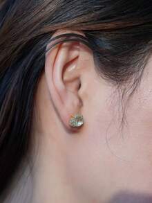 Bông tai đính đá quý màu xanh biển, kiểu dáng tối giản, thanh lịch, được làm thủ công. - Một cặp - Xem 3