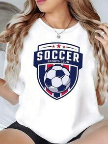 Símbolo que representa la pasión por el fútbol con un balón rodeado de estrellas rojas y un escudo azul que evoca fuerza unión y espíritu deportivo camiseta de mujer cómoda y moderna para fanáticas del deporte - Negro - Ver 6