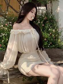 YeonC 优雅露肩荷叶边长袖修身迷你连衣裙，女士纯色系带腰身紧身迷你裙，女士度假旅行迷你裙，女士派对约会迷你裙 - 杏色 - 查看 2