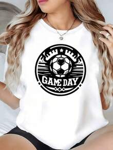 Símbolo vintage de fútbol con balón rodeado por texto que celebra la pasión y el orgullo deportivo con estilo retro evocando torneos clásicos camiseta de mujer casual cómoda para uso diario - Negro - Ver 6