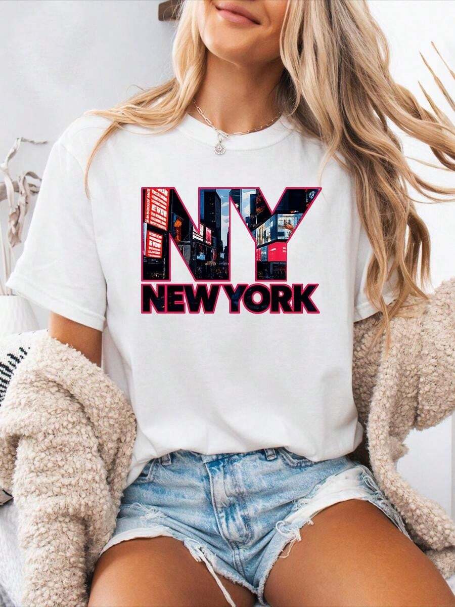 1 pieza clásica y versátil, camiseta corta de algodón puro con mangas cortas, ideal para usar en todas las estaciones. Modelo femenino con dise?o de letras de la ciudad de Nueva York, estilo moderno - Blanco - Ver 1