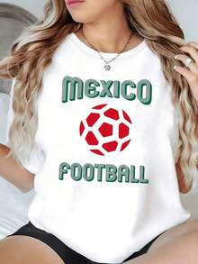 Símbolo deportivo con balón rojo que representa la pasión por el fútbol mexicano y el orgullo nacional con energía vibrante y espíritu de equipo camiseta de mujer casual moderna cómoda para fanáticas del deporte - Negro - Ver 6