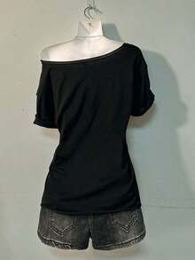 Loose-Fitting Black Short-Sleeved T-Shirt With A Butterfly, Flower, And Distressed English Lettering Print, In A Vintage, Punk, And Y2K Style, Versatile For Parties And Airports, Comfortable And Suitable For Autumn/Winter - Black - View 6