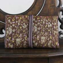 NOVICA Rollo de joyería de seda floral marrón 'Fashion Garden' - Marrón - Ver 3