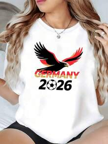 Águila en vuelo con alas rojas y negras que simboliza la fuerza de Alemania y la pasión por el fútbol con texto Germany 2026 camiseta de mujer casual moderna y cómoda para fanáticas deportivas - Negro - Ver 6