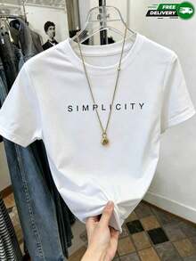 100% Cotton. This Women's Short-Sleeved T-Shirt Is Ideal For Everyday Wear, Casual Outings, Leisurely Commutes, Relaxing Weekends, And Urban Activities. It Features A Simple "SIMPLICITY" Print On The Chest, A Classic Crew Neck, And Regular-Cut Short Sleeves. This Basic, Casual, And Simple T-Shirt Is Versatile And Perfect For Urban Life And The Office, Making It An Ideal Choice For Spring And Summer. Shipping Available Within Mexico. - 白色 - 查看 6