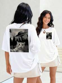 Gato asustado con ovni sobre un bosque en camiseta para mujer 100% algodón! Expresa tu amor por lo paranormal y los felinos con esta prenda única. ¡Perfecto para los amantes de los misterios! Adecuado para primavera, verano y otoño. - Blanco - Ver 7