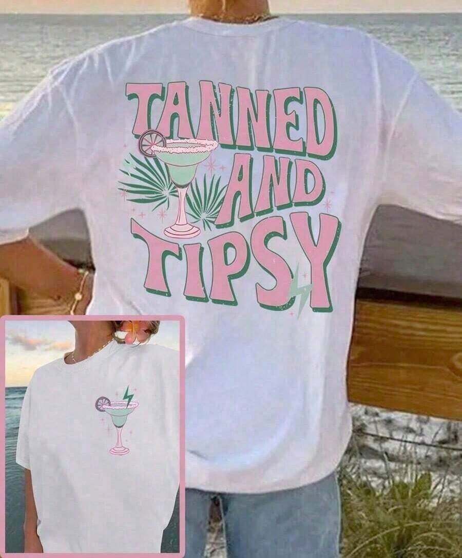 1 Piece Fashion Casual Clothing For Men And Women, WeStyle St. Patrick's Day Set, SHEIKH HARIS MUNIR, 1 Piece Oversized T-Shirt, Summer Beach T-Shirt, Graphic T-Shirts With "TANNED AND TIPSY" Print, Women's Tops, 180g 100% Cotton, Valentine's Day - Popular, Versatile, Easy To Match, For Daily Wear, Street Style, Vacation Wear, Weekend Wear. - 白色 - 查看 1