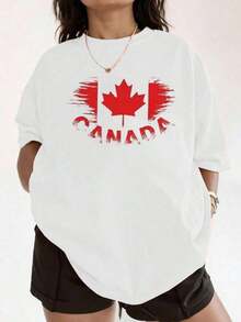 Distressed Canadian Flag Graphic Tee For Patriotic Styles, Perfect For Canada Day Celebrations And National Events. 100% Cotton. Great For Gifting. Women's Tee. Stylish. Bohemian Style. Soft, Breathable, And Comfortable Garment, Perfect For Spring, Summer, And Fall; Ideal For Vacations, Travel, And Everyday Wear. Perfect For Watching A Game. - 白色的 - 查看 6