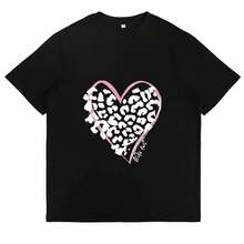 Camiseta con Estampado de Leopardo y Corazón Wild Love, Rosa, Linda, Romántica, Moderna y Casual para Mujer - Negro - Ver 2