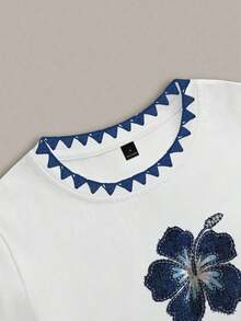 Conjunto de camiseta de manga corta con cuello redondo y estampado de oso de dibujos animados, y pantalones a rayas con cordón en la cintura para mujer - Blanco - Ver 4