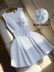 Vestido de línea A con cintura ceñida, decorado con lazo, a rayas azul y blanco, adecuado para la escuela, picnic de fin de semana, salida casual con amigos, de estilo fresco y dulce - Azul y blanco - Ver 6