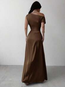 Vestido elegante asimétrico de hombro con pliegues y bajo de cola de sirena en color verde, adecuado para citas, vacaciones, bodas, eventos, regreso a la escuela, graduación, vestido de dama de honor formal, vestidos elegantes para mujer - Cafetería - Ver 2