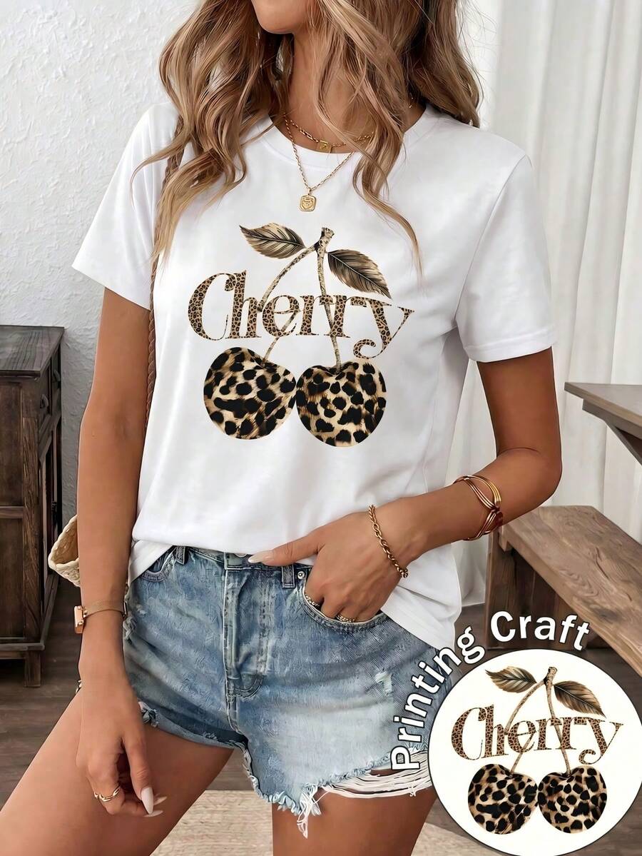 Nueva Camiseta de Mujer de Manga Corta y Cuello Redondo, Estampado Combinado de Flores de Cerezo y Leopardo, Transpirable y Absorbente de Sudor, Edición Limitada de Temporada para Verano - Blanco - Ver 1