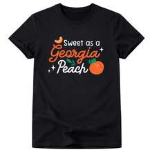 Camiseta de algodón 100% puro de 180 g – Estampado "Sweet Georgia Peach" y eslogan sureño; Camiseta casual de manga corta en azul marino con motivo de melocotón – Transpirable, ropa con temática de Georgia para todas las estaciones. - Negro - Ver 1