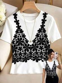 Camiseta de mujer con cuello redondo, manga corta, con parches de encaje y flores, adecuada para vacaciones - Blanco y Negro - Ver 7