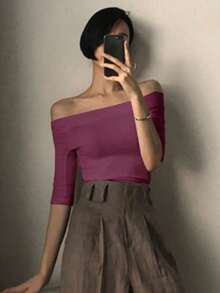 Camiseta negra de manga corta ajustada con hombros descubiertos de unicolor para mujer, primavera/verano - Rosa Fucsia - Ver 2