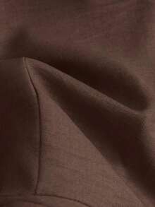 Nuevo top sin mangas con cuello en V y diseño de hebilla de metal minimalista y elegante que estiliza la cintura para mujeres, verano - Marrón - Ver 5