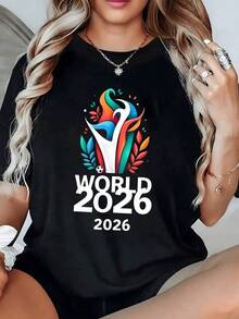 Figura de una copa estilizada emergiendo entre llamas de colores vibrantes que simbolizan pasión unión y energía del fútbol mundial camiseta de mujer cómoda para uso diario perfecta para fanáticas deportivas - Negro - Ver 6