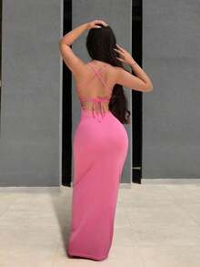 maxi de mujer de tela de punto de color marrón chocolate con tirantes finos y abertura en el bajo de lápiz - Rosa Fucsia - Ver 2