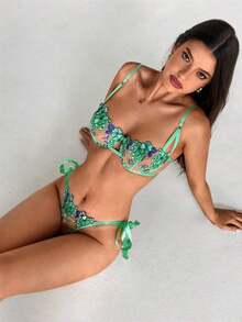 Set de 2 piezas de lencería compuesto por sujetador y pantie con bordado floral y tela de malla para mujeres - Verde - Ver 5
