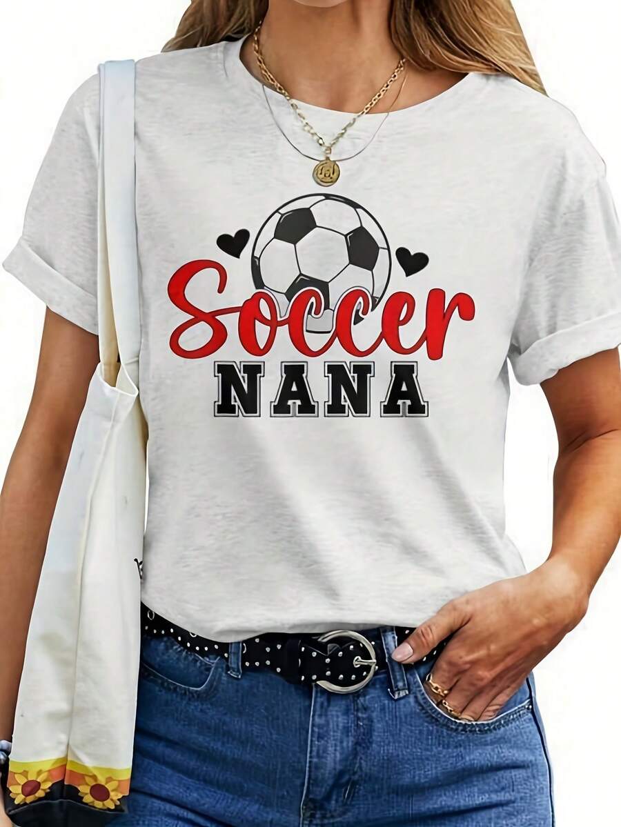 Camiseta de fútbol para mujer y unisex con diseño de abuela - Camiseta de manga corta suave y transpirable, con un diseño de abuela futbolista, ropa casual, adecuada como regalo para atletas femeninas y aficionadas al fútbol. Camiseta para mujer. - Negro - Ver 1