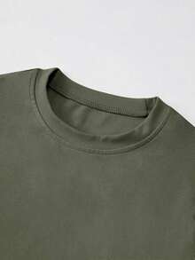 Camiseta ajustada de cuello redondo en color café talla grande para mujer - Verde militar - Ver 4