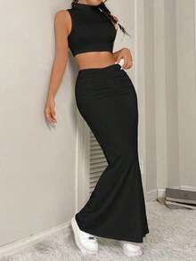 Conjunto casual de verano para mujer compuesto por un chaleco corto de cuello alto de unicolor y una falda de cola de pez, atuendo ideal para Año Nuevo - Negro - Ver 4