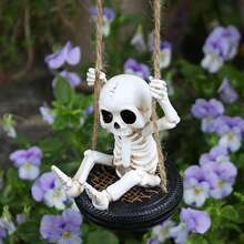 1pc Outdoor Garden Tire Swing Skeleton Decor, Hanging Skeleton Statue For Home Garden, Small Skeleton Wall & Tree Decoration, Suitable For Home Decor, Porch Lawn Decoration, Indoor/Outdoor Figurine, Halloween Decoration, Gardening Gift - Tire Skull Swing - View 2