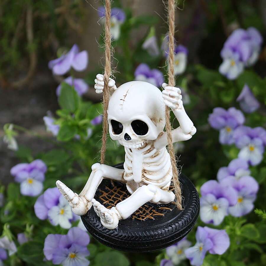 1pc Outdoor Garden Tire Swing Skeleton Decor, Hanging Skeleton Statue For Home Garden, Small Skeleton Wall & Tree Decoration, Suitable For Home Decor, Porch Lawn Decoration, Indoor/Outdoor Figurine, Halloween Decoration, Gardening Gift