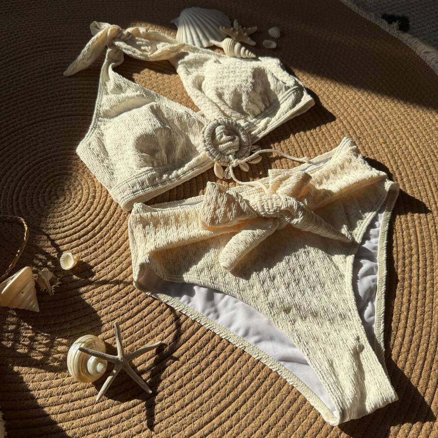 Nuevo y elegante traje de baño de dos piezas de cintura alta, con diseño de conchas y tela especial para la playa. - blanquecino - Ver 1