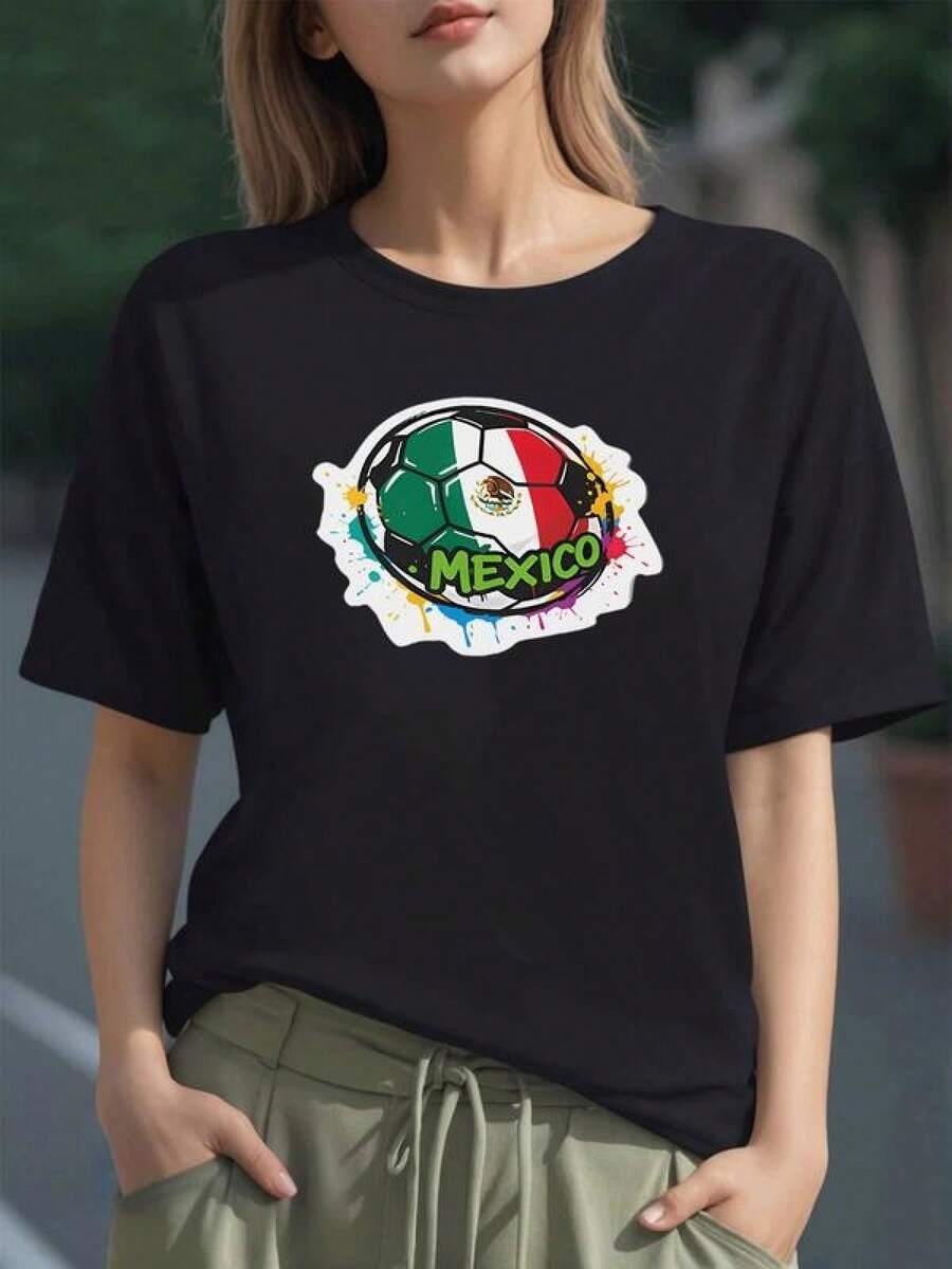 Balón tricolor con el escudo nacional que representa la pasión y orgullo por México con efectos de pintura y energía vibrante camiseta para mujer 100% algodón - Negro - Ver 1