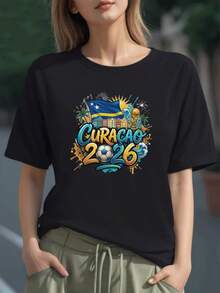 Bandera de Curazao con casas coloridas balón de fútbol olas marinas y trofeo que simbolizan la pasión caribeña por el deporte camiseta para mujer 100% algodón - Negro - Ver 6