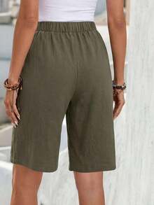 Bermudas, unicolor, con bolsillos laterales, corte holgado, longitud hasta la rodilla, cintura media, estilo básico - Verde militar - Ver 2