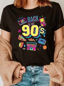 VintageCamiseta retro noventera con estampado colorido nostálgico ideal para los amantes de los videojuegos y la música vintage, perfecta para reuniones informales o eventos temáticos. Disponible en tallas variadas en color . Moda casual, vintage. Camiseta con estampado. - Negro - Ver 1
