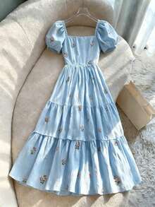 Vestido de diseño con cuello cuadrado, mangas de pétalos, abotonadura sencilla y volantes en la cintura con estampado floral francés delicado - Azul - Ver 2