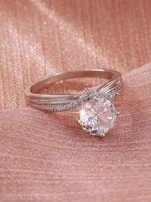 1 chiếc nhẫn tròn đính đá Cubic Zirconia lấp lánh, kiểu dáng cổ điển thanh lịch, thích hợp làm quà tặng đính hôn/cưới, kỷ niệm, Valentine, nhẫn cưới cao cấp, phong cách quyến rũ. - Bạc - Xem 4