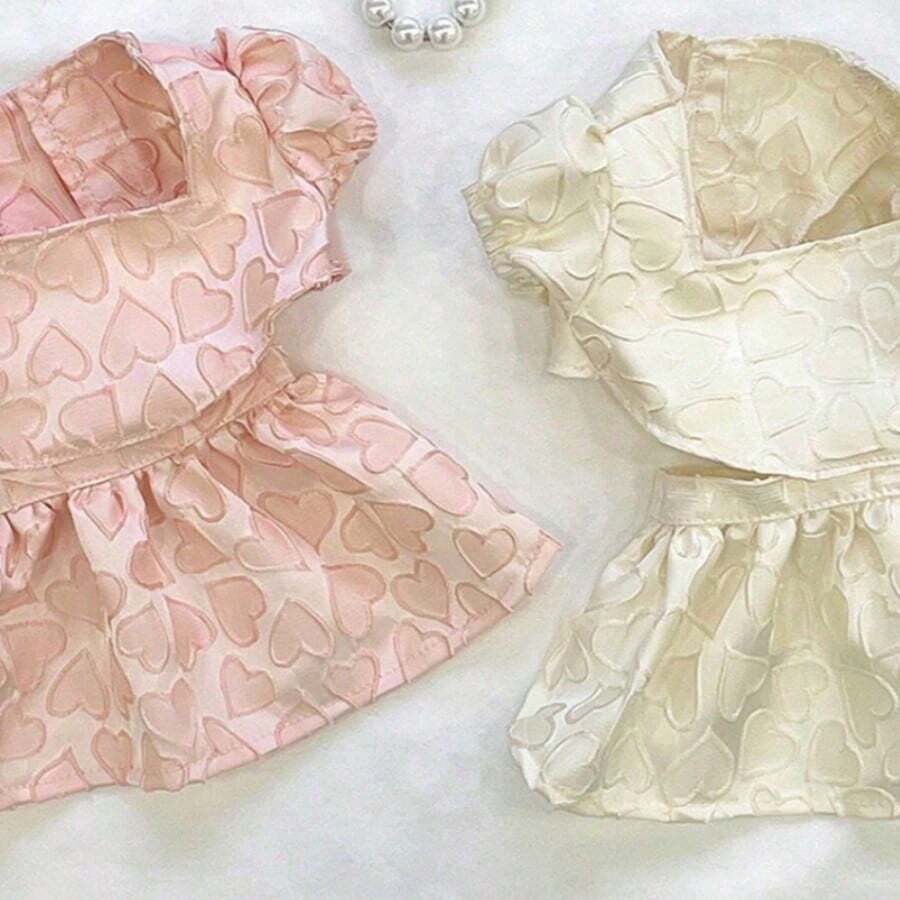 Bộ 2 món đồ cho thú cưng, gồm áo và chân váy họa tiết trái tim màu hồng, chất liệu jacquard, phù hợp cho các giống chó nhỏ/trung bình như Teddy, Poodle. - Rượu sâm banh - Xem 1