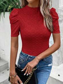 Camiseta con bordado con ojal de manga farol de cuello alto - Rojo - Ver 4