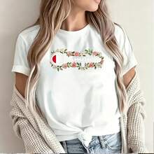 Champion floral design women's short sleeve t-shirt print pattern summer casual wear fashion style comfortable cotton fabric lightweight breathable vibrant colors pink white flowers green leaves trendy apparel for everyday use young adult fashionista favorite outfit choice online shopping popular item in Mexico market high quality product customer satisfaction guaranteed fast shipping available stylish and elegant look perfect for warm weather activities. - Blanco - Ver 2