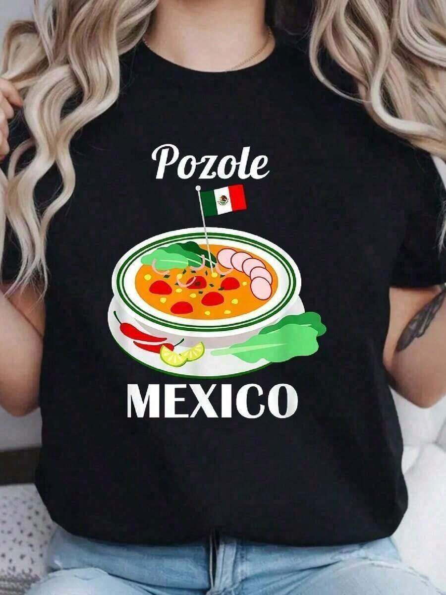 Playera Estampada de MujerPlayera Estampada de MujerCamiseta de Bandera Mexicana de Comida Tradicional Mexicana Pozole - Camiseta de Manga Corta Impresa de Cuello Redondo, a la Moda, Casual, Transpirable y Cómoda, Camiseta 100% AlgodónFashionable women's clothingCuello Redondo Algodón 100% Tejido Suave Manga Corta Transpirable y FrescaCuello Redondo Algodón 100% Tejido Suave Manga Corta Transpirable y Fresca - Negro - Ver 1