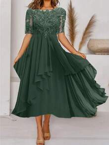 Robe de la ninfa etérea, chiffon que fluye como brisa, aplicaciones de encaje con calados de ensueño, esencia de la elegancia ligera y romántica para ser la musa perfecta en bodas y celebraciones - Verde - Ver 3