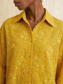Camisa de manga 7/8 verde oliva, corte minimalista, ajuste holgado, cuello clásico de solapa, cómoda de llevar - Amarillo - Ver 3