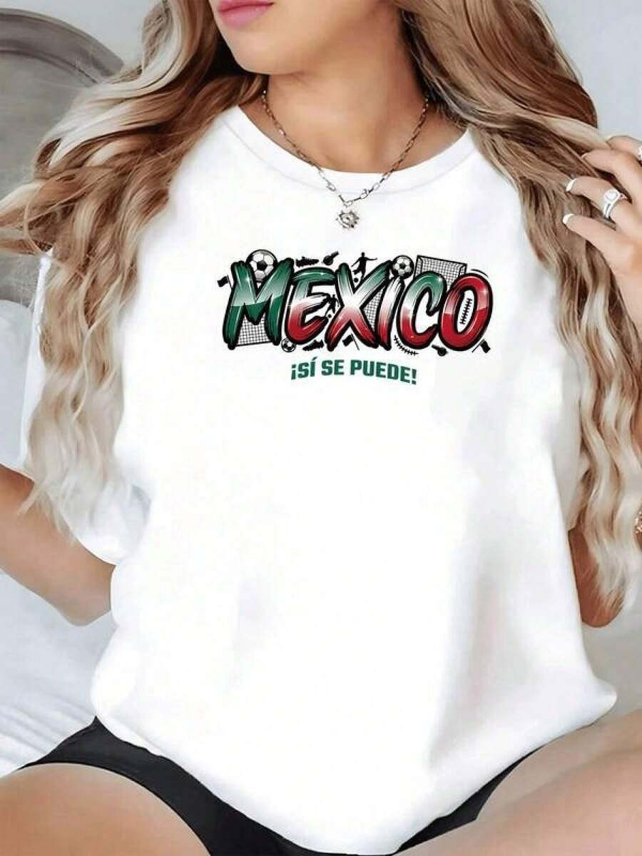 México con letras verdes blancas y rojas rodeadas de balones simboliza la fuerza la pasión y el orgullo nacional invitando a creer en el poder de la unidad y la esperanza camiseta de mujer casual cómoda para uso diario - Negro - Ver 1