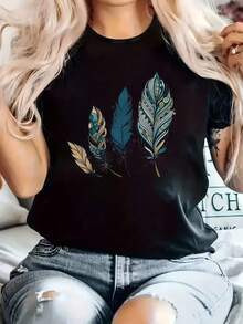 Crew Neck Top. Fashionable Plus-Size Women's Short-Sleeved T-Shirt, Ideal For Casual Wear, Made Of Knit Fabric With A Feather Print, Comfortable Crew Neck, And A Slightly Stretchy Regular Fit. Comfortable And Loose-Fitting. - 黑色 - 查看 9