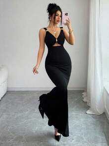 Raffinéa Vestido ceñido con tirantes finos y escote calado con decoración metálica, apropiado para fiestas de noche y bailes de graduación, primavera/verano - Negro - Ver 5