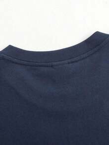 Camiseta de manga corta para hombre, talla grande, con estampado de astronauta, 220g, 1 pieza, estilo urbano, 100% algodón, cuello redondo, impresión digital a doble cara, camiseta casual y moderna para estilo urbano. - Negro - Ver 10
