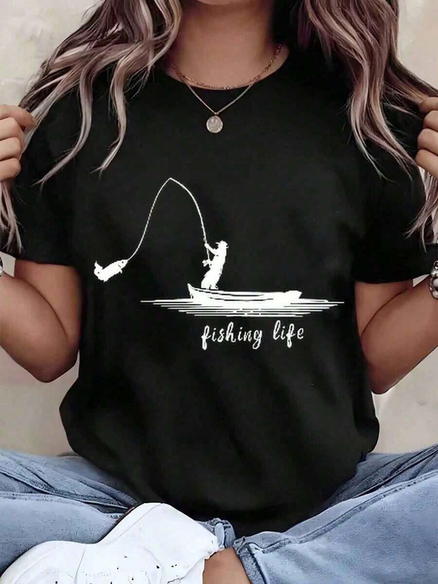 Soft, Breathable, And Lightweight For All-Day Comfort. Women's T-Shirt With A Fishing-Themed Print, Featuring A Boat And Fisherman Design, A Crew Neck, And A Casual Summer Style. A Perfect Gift For Fishing Enthusiasts. 220g. Classic Crew Neck With A Relaxed Fit That Flatters All Body Types And Is Easy To Pair With Jeans, Shorts, And Leggings. - 黑色 - 查看 1