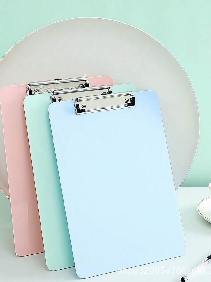 1pc Durable A4 PP Clipboard, Shatter-Resistant With Smooth Writing Surface. This Practical File Organizer Is An Essential Daily Item For Nurses, Teachers, Office Staff, Students And Business Professionals. Perfect For Classroom Teaching, Medical Rounds